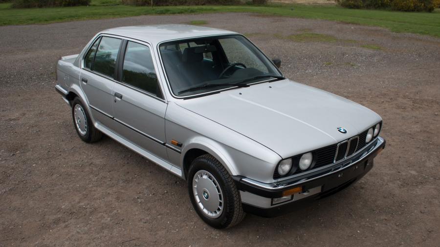  BMW 325iX Sedan (E30) 1986 года  (EU) (фото 12 из 25)